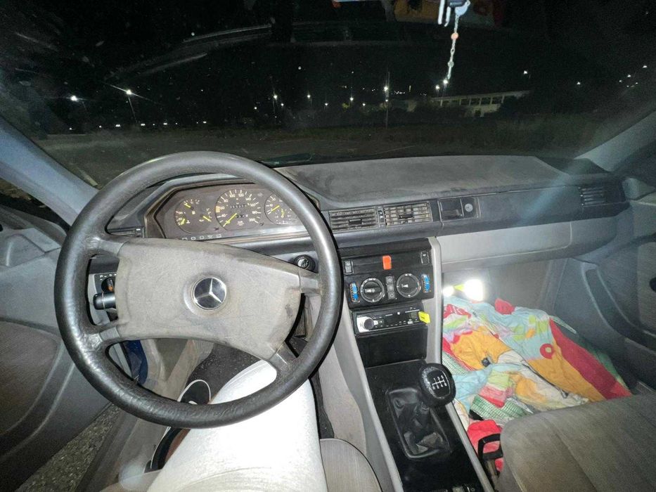 Mercedes Benz W124 250D 1989 Nacional