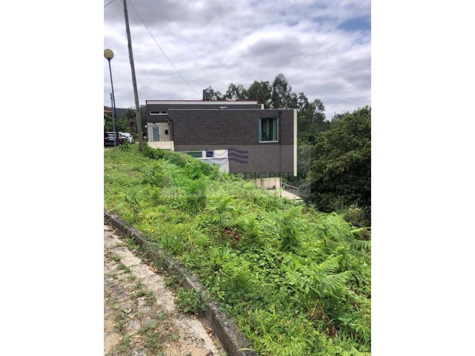 Terreno Urbanizável Com Vista Rio