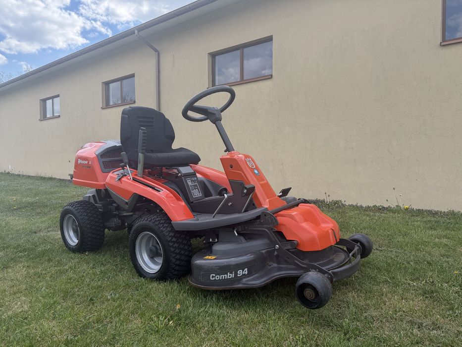 Kosiarka traktorek Husqvarna R216 AWD 4x4 Stiga,sthil,viking,partner,mcculloch,kubota