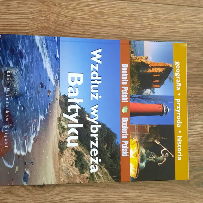 Ksiązka wzdłuż wybrzeża Bałtyku