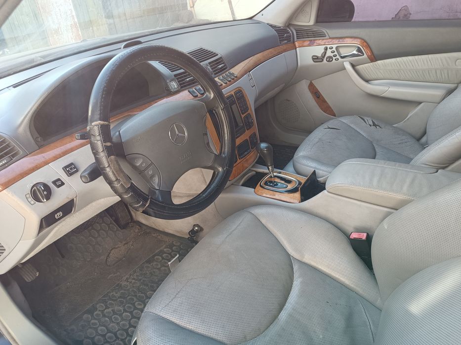 Mercedes Benz s500 w220 long