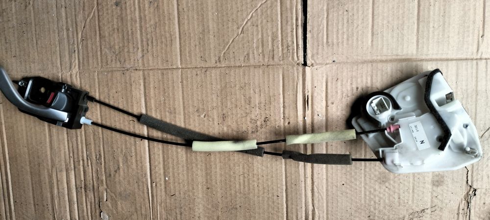 Klamka zamek mazda cx-3