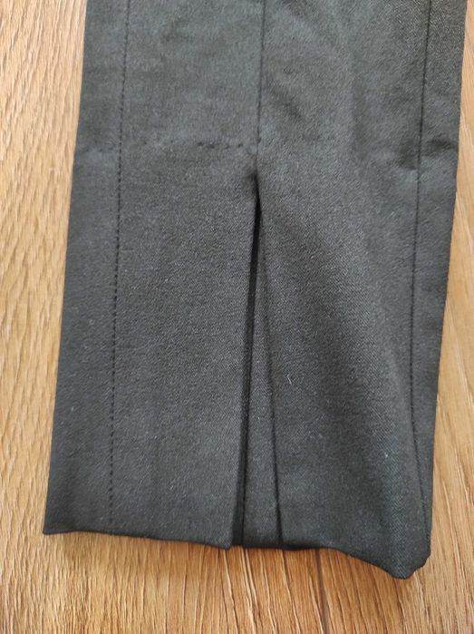 Czarne eleganckie spodnie XS