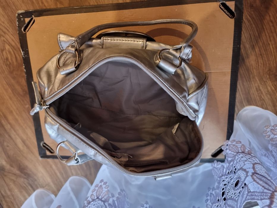 Torebka srebrna do ręki