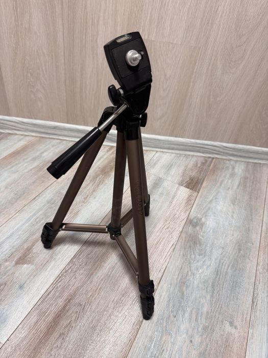 Штатив hama star 700