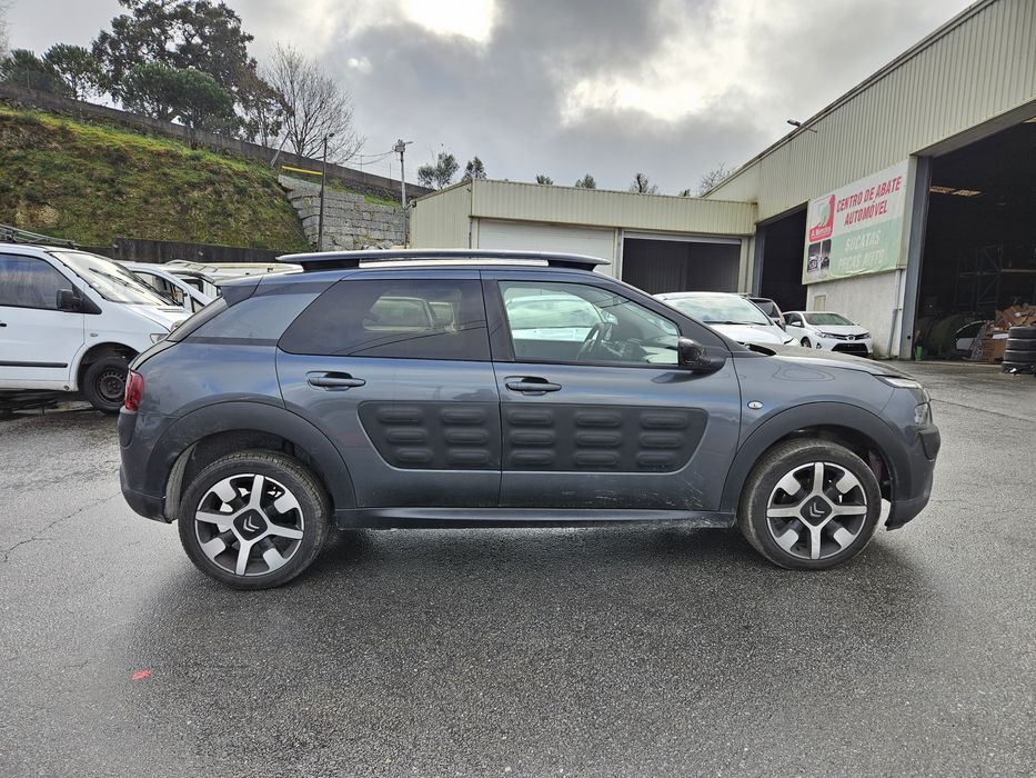 Citroën C4 Cactus 1.6 BlueHDi de 2016 para peças