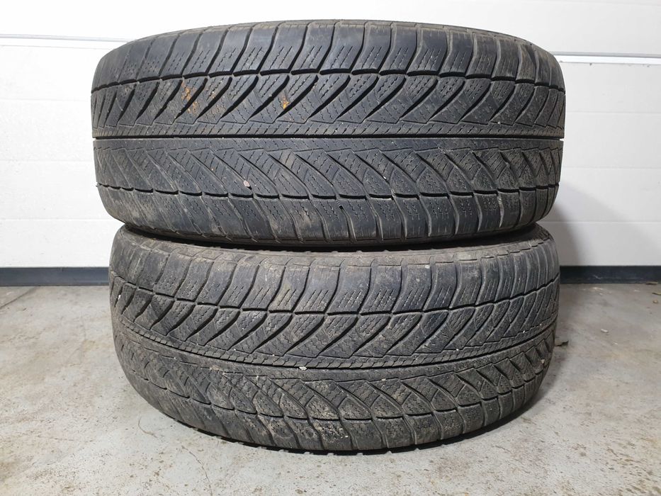 2szt. 225/55/17 97H Goodyear UG Performance 2 5,5mm 2020r [ 843 ]