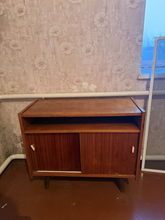 Отдам бесплатно кровать /тумбу