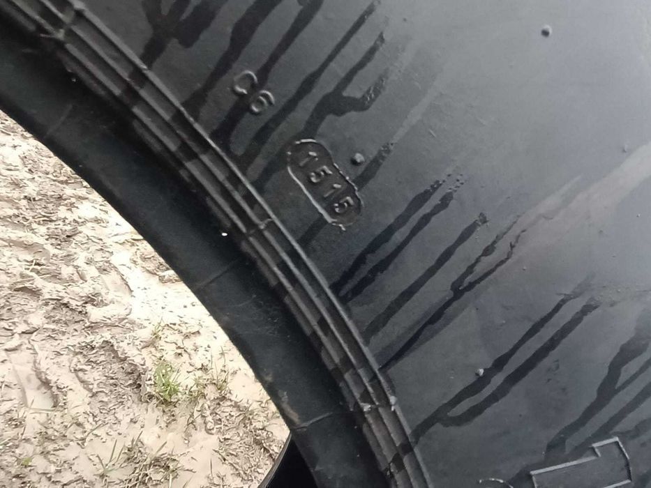 Opony przemysłowe 16.9-28 Mitas TI-06 koparko ładowarka JCB Case Cat