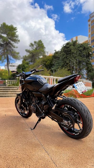 Yamaha MT-07 2022 — 55 kW — Full Black
