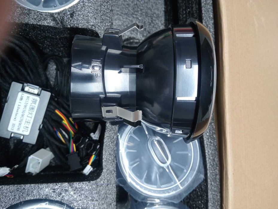 Kit 5 Saídas Ar LED W213 Style – p/ Mercedes A/CLA/GLA/B (12 Cores)