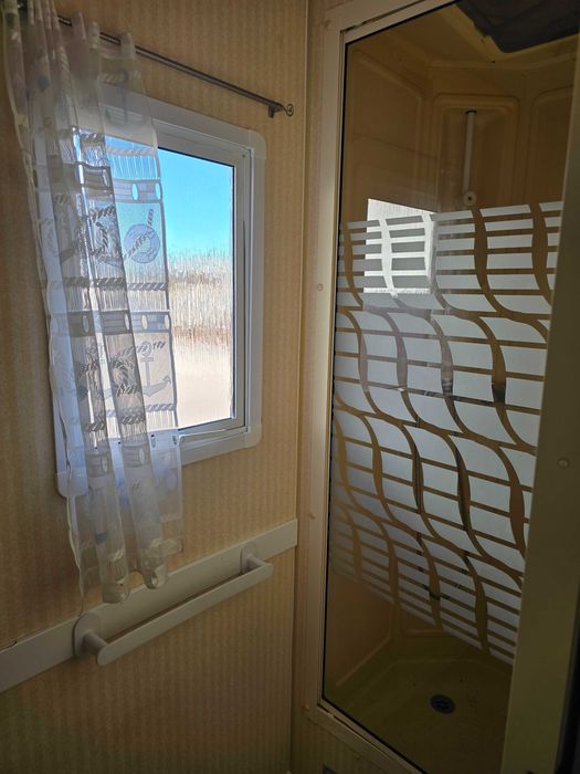 Willerby    T2 toda equipada 10 metros cumprido por 3 metros de largo