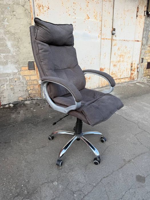 Офисные кресла продам большой выбор