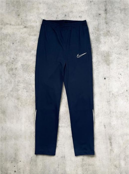 Спортивні штани Nike original на вік 11-13 років