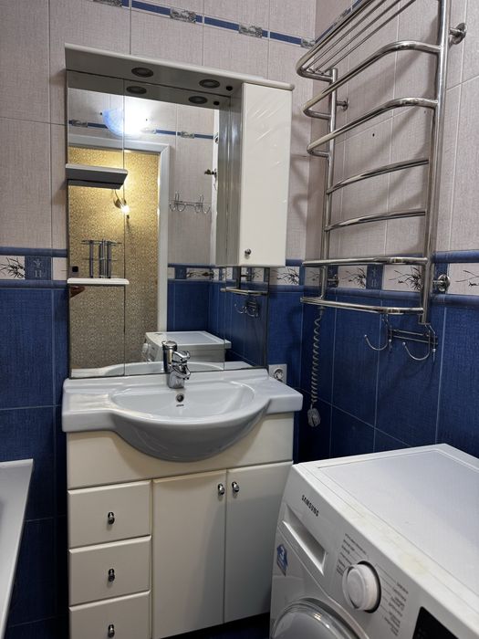 здам свою 3-х кімнатну кавртиру подобово