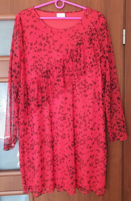 Sukienka czerwona na podszewce roz. 42
