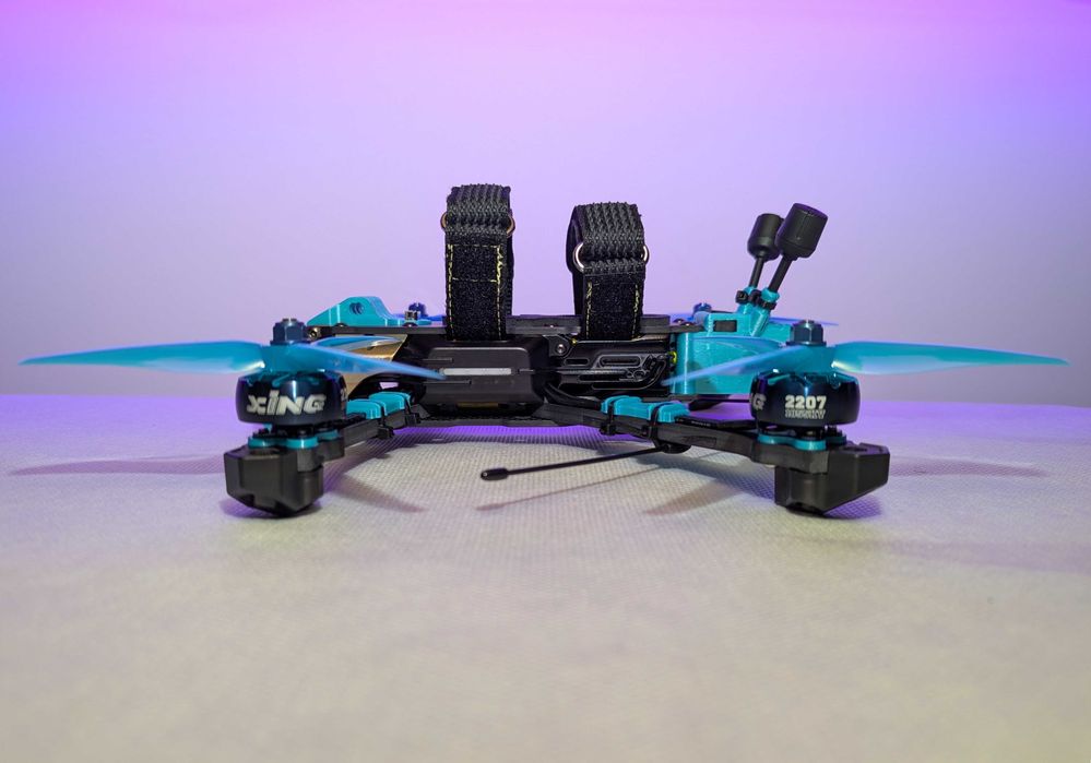 Customowy Dron FPV 5" - CINEMATIC | DJI O4 Pro | ELRS | 6S | Nowy