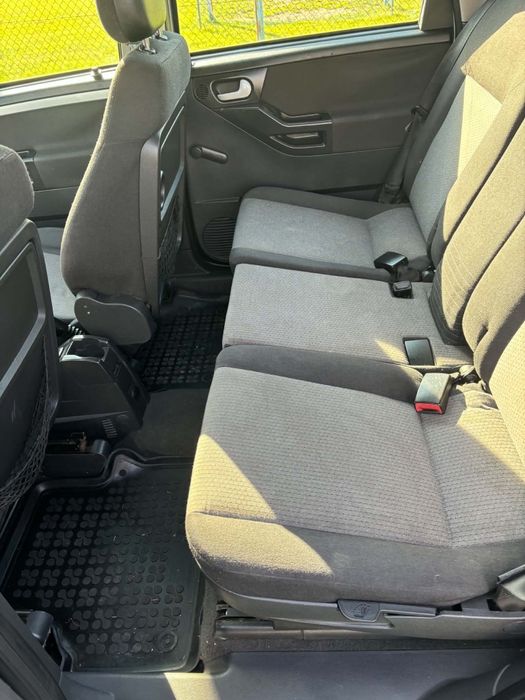 Opel meriva  2005