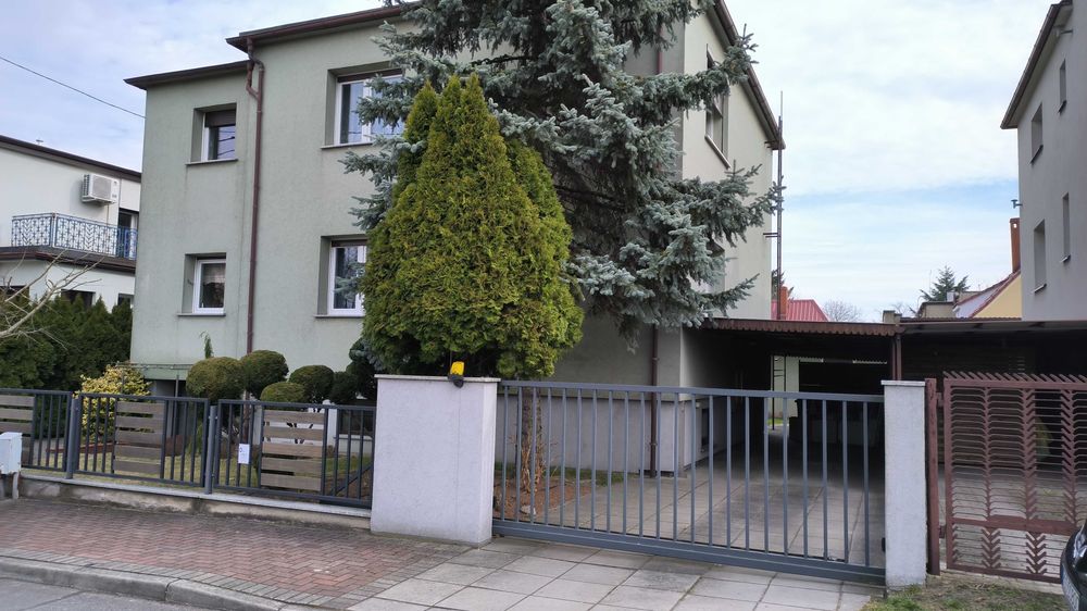 Dom piętrowy do wynajęcia