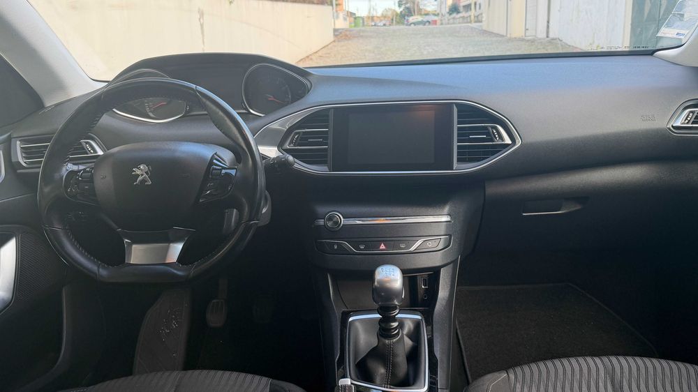 Peugeot 308 SW 1.2 PureTech Style - 150.000 Km