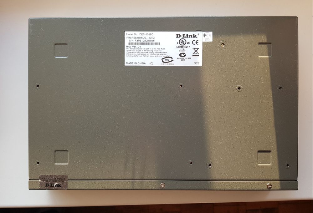 Комутатор мережевий D-Link DES-1016D (16port)