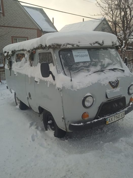 Продам УАЗ 3909
Двигун. 402. масла не бере
КПП 4 ст мости в робочому с