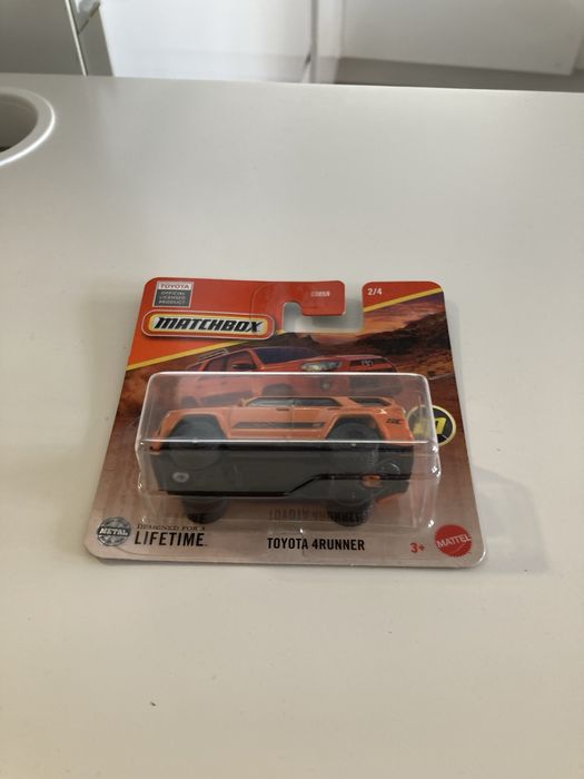 MatchBox Toyota 4Runner Super Chase Stan Idealny