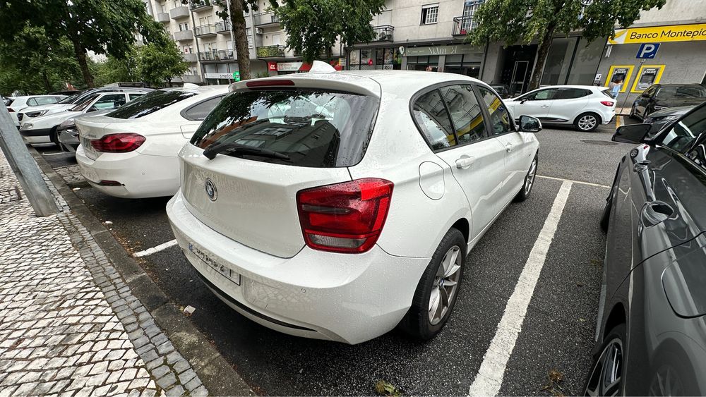 BMW Serie 1 modelo 118D foto 4