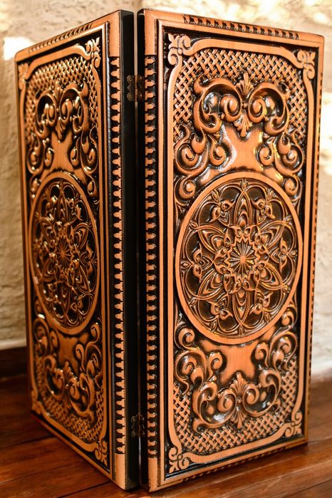 Нарди. Подарунок. Настільні ігри. Нарды. Подарок. Настольные игры.