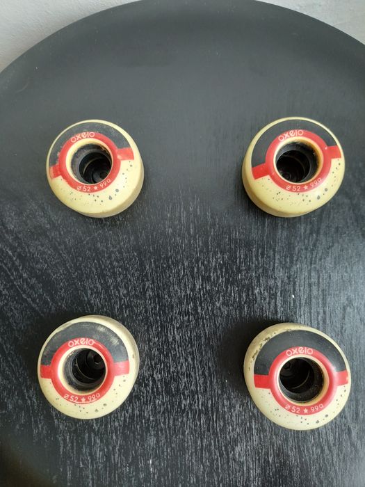 Skate com 2 conjuntos de rodas