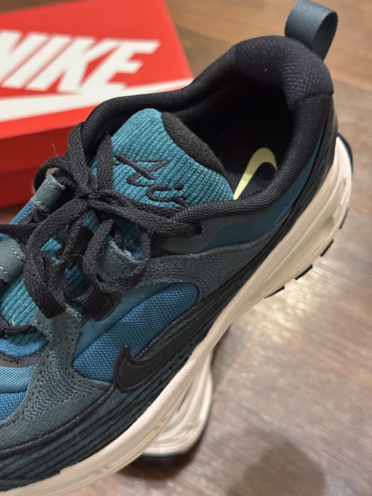 Nike Air Max Bliss 36,5 23,5 см