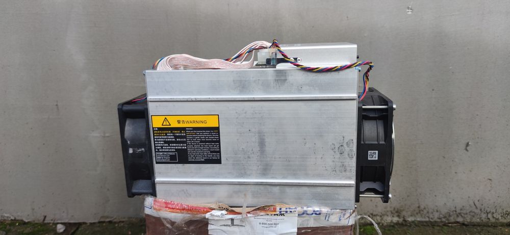 Asic майнер Bitmain Antminer D3