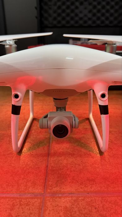 DJI Phantom 4 – Excelente Estado | Pronto a Voar