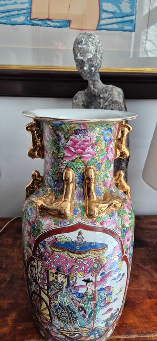 Chiński wazon z porcelany w stylu Famille Rose lub Rose Canton antyk