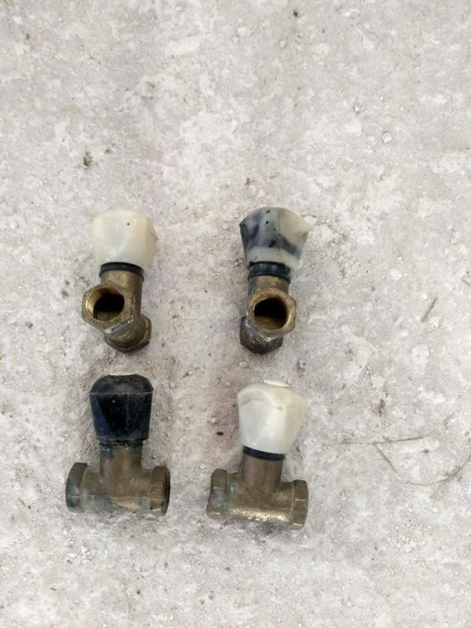 Кран -вентиль бронзовий діаметром 15 мм