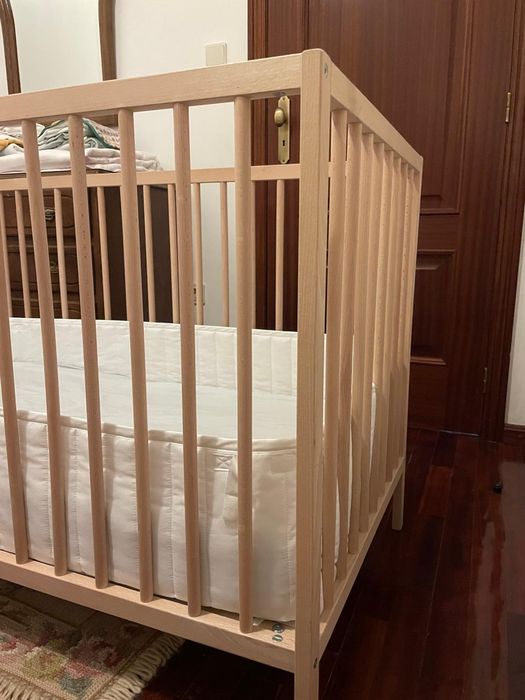 Berco e Colchao IKEA como novo