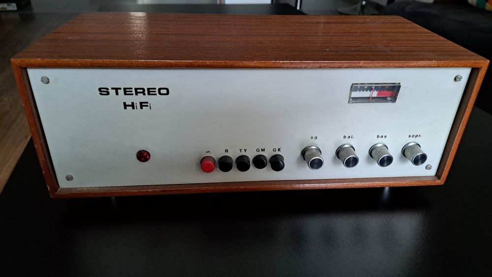 Wzmacniacz audio - samoróbka z okresu PRL - sprawny