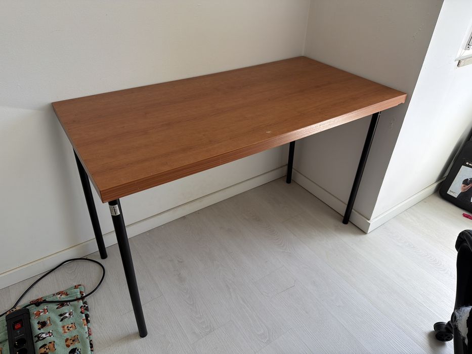 Mesa de Madeira Usada