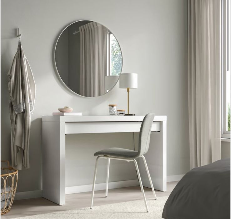 Sprzedam Biurko IKEA