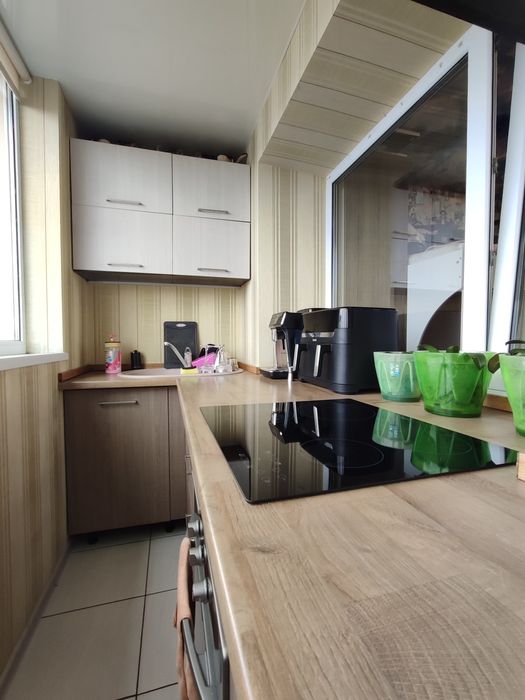 Продам 1-ком кв Тополь -2/ремонт, мебель,техника