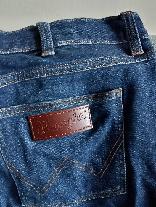 WRANGLER. Jeansy męskie.