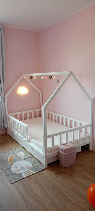 Łóżko Domek dziecięce drewniane