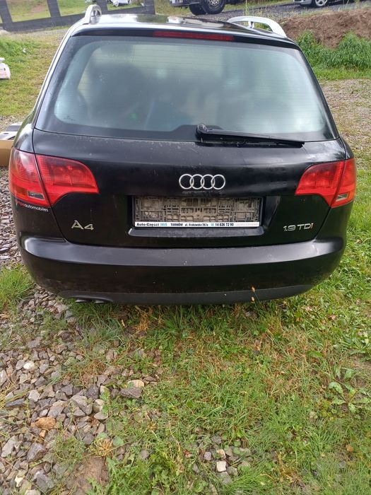 Czarny tył audi A4 b7 Czarna LY9B