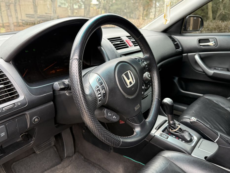 Honda Accord 2.4 рестайлинг автомат