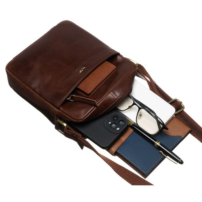 brązowa, jednokomorowa listonoszka męska ze skóry naturalnej -