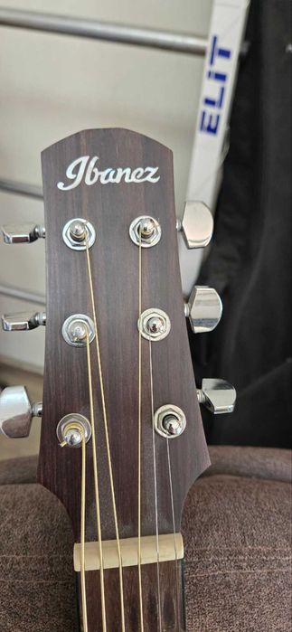 Акустическая гитара Ibanez AAD100
