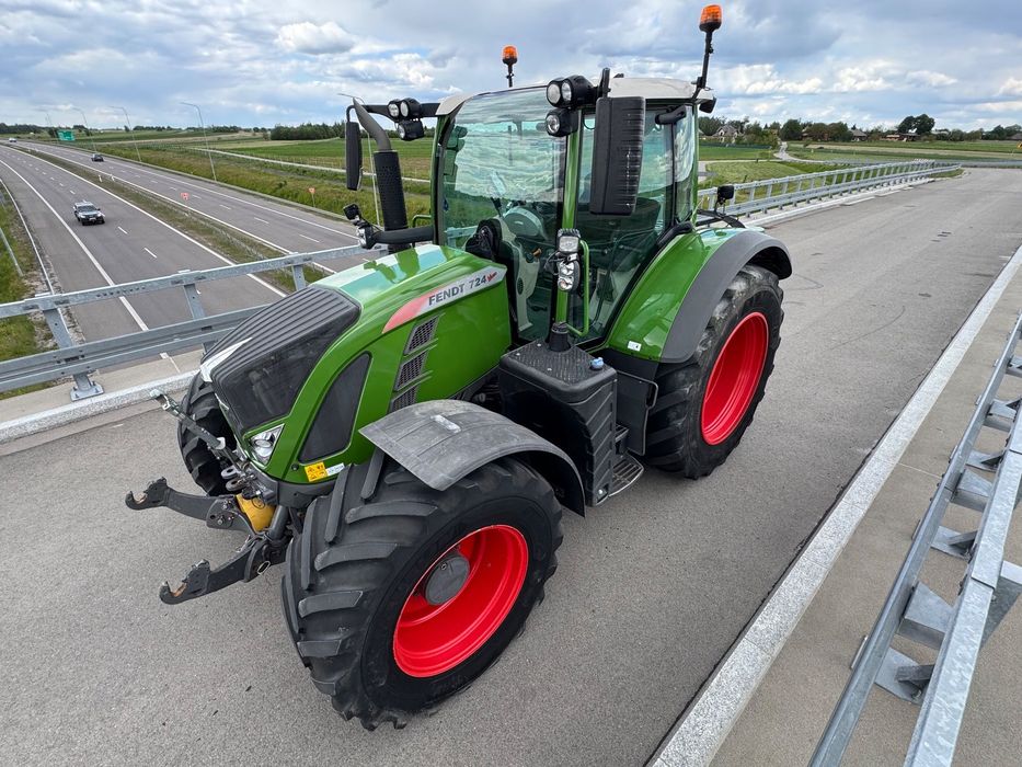 Fendt 724 PROFI + GPS Trimble RTK Super Stan Traktor 4x4