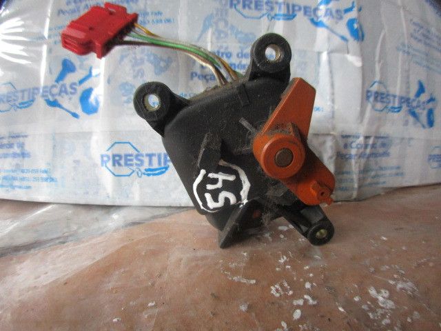 Motor da comporta da sofagem AUDI A4 (8D2, B5)