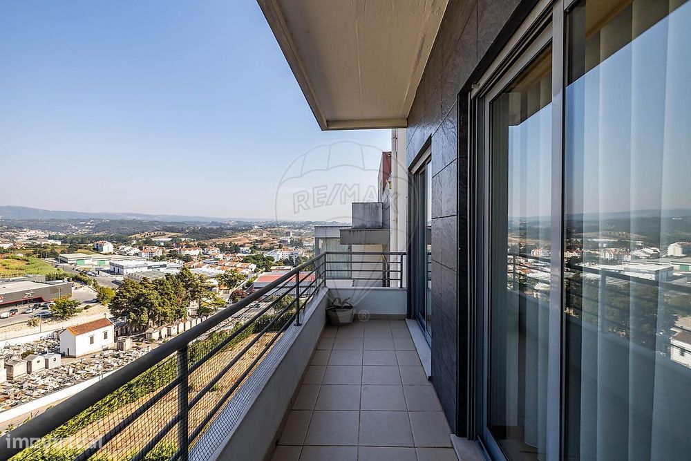 Apartamento T4 para venda