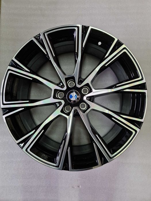 Диски Новые Разноширокие R20 BMW G/F - серии и другие модели. Style M Цена указана за 1 диск.